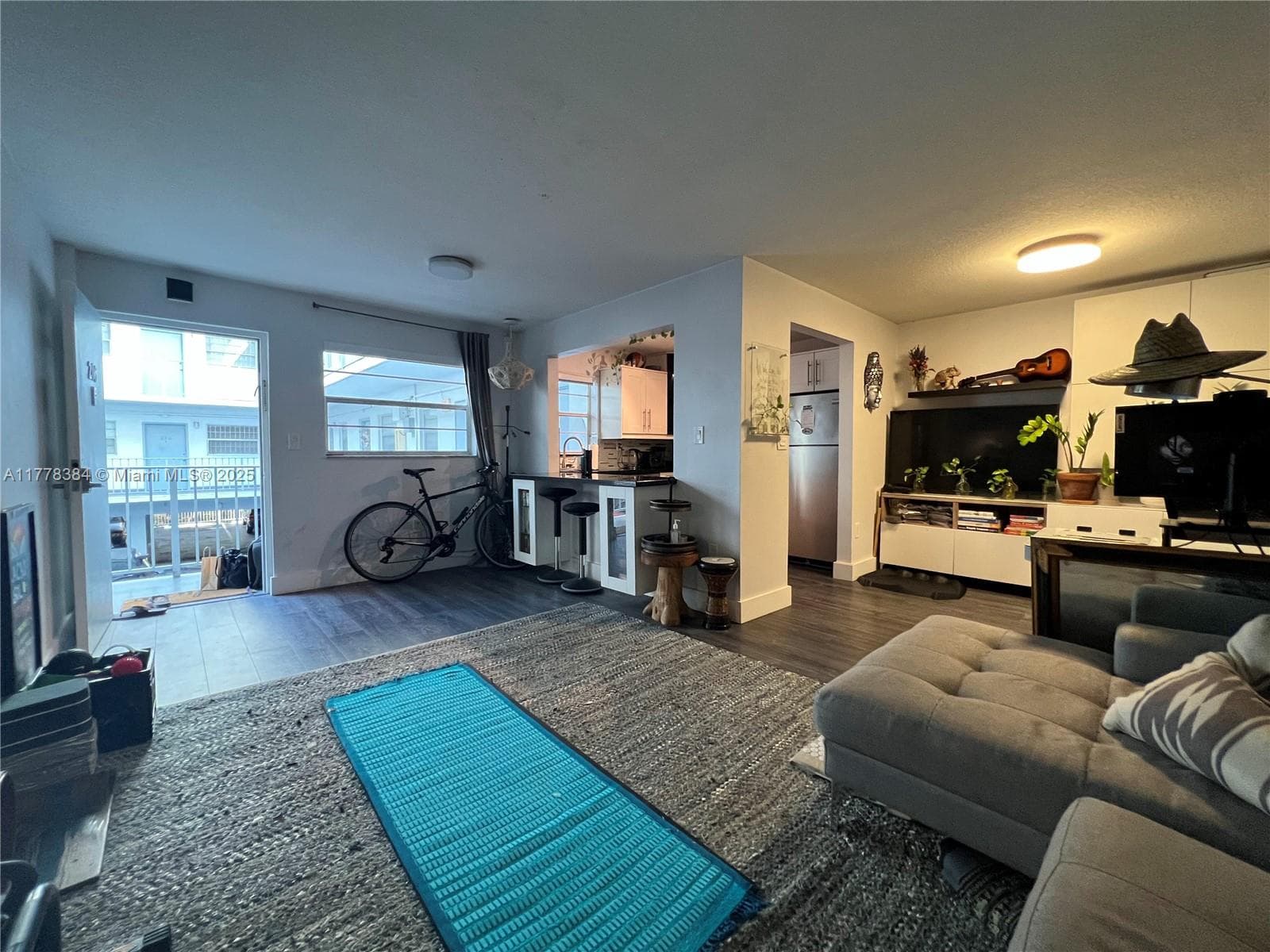 221 Meridian Ave # 206, Miami Beach FL 33139 — 7