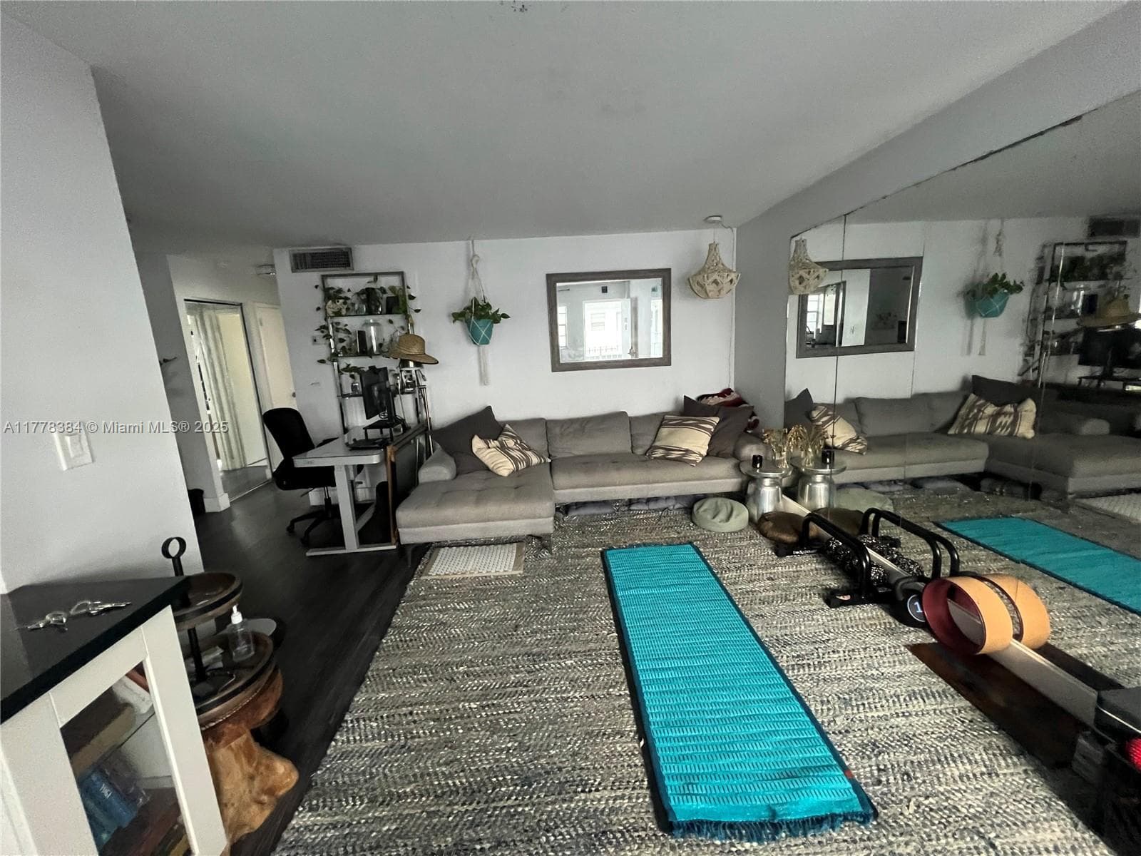 221 Meridian Ave # 206, Miami Beach FL 33139 — 5
