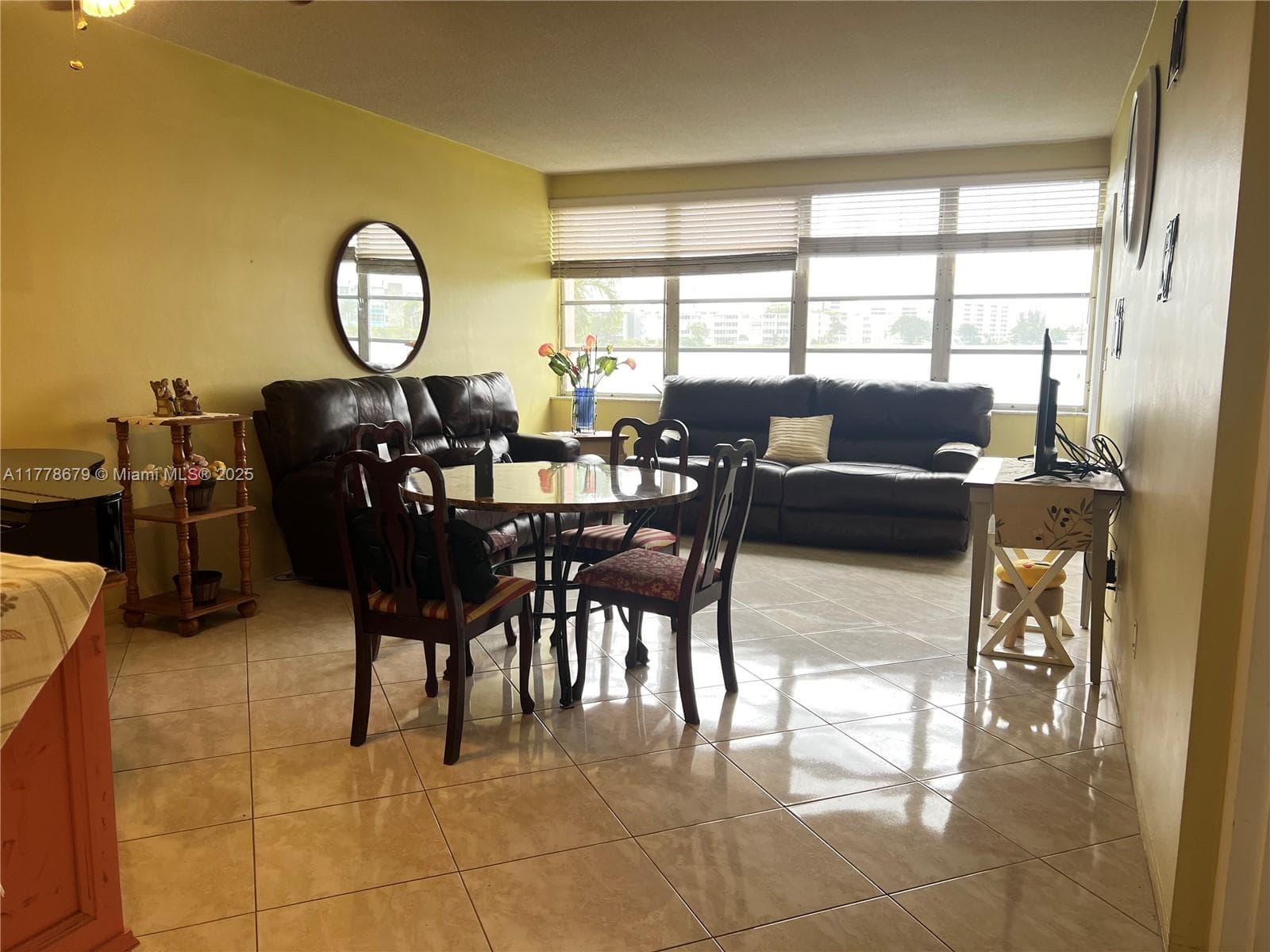 18555 NE 14th Ave # 516, Miami FL 33179 — 7