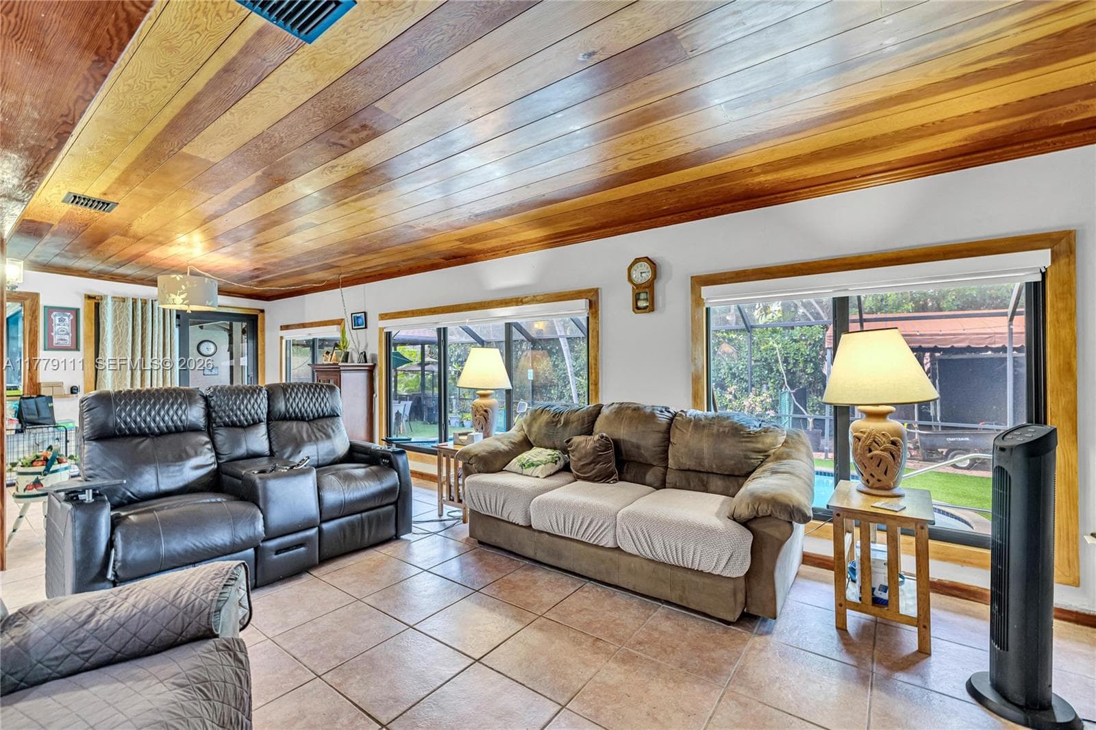 7801 SW 170th St, Palmetto Bay FL 33157 — 17