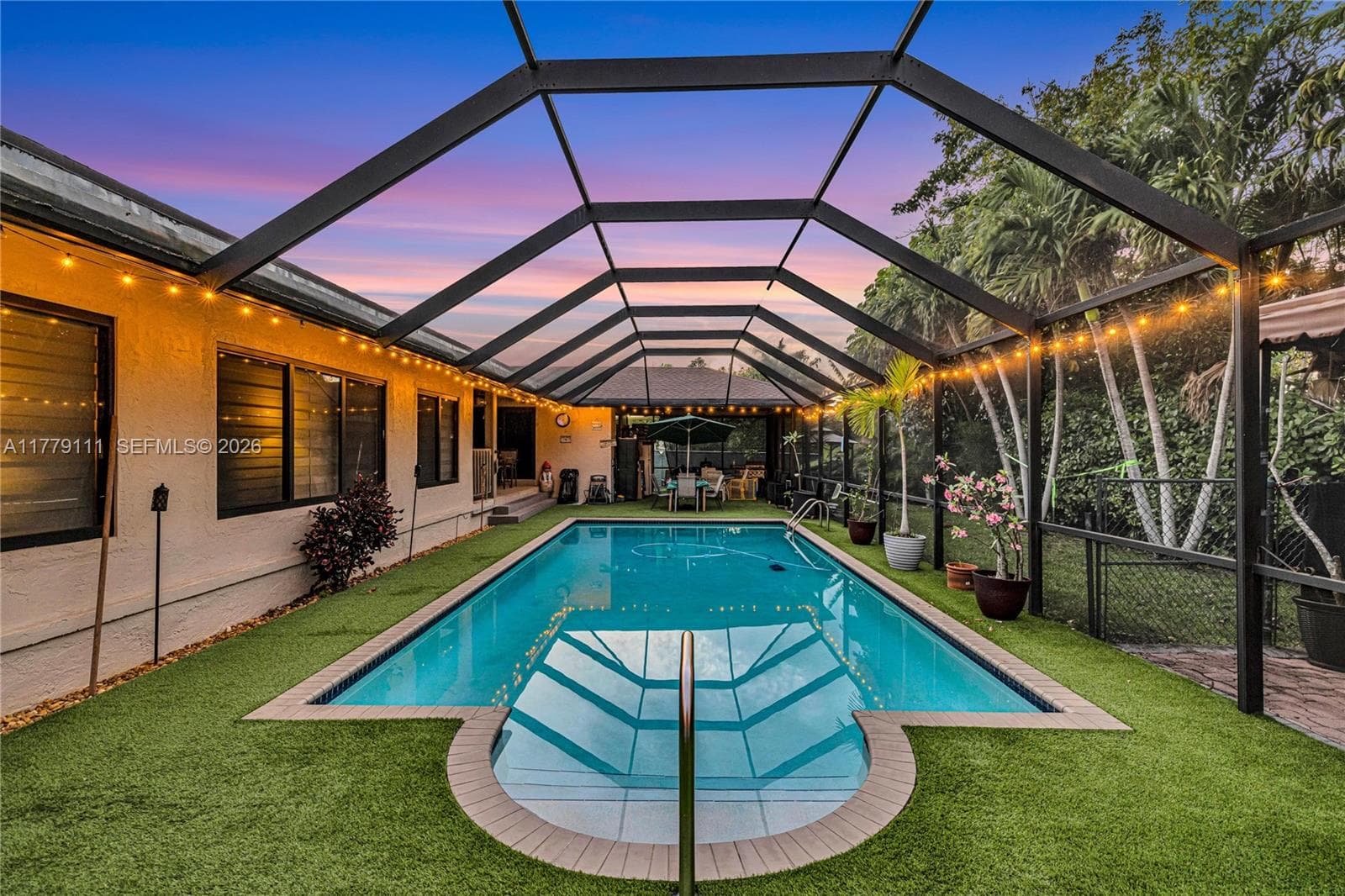 7801 SW 170th St, Palmetto Bay FL 33157 — 1
