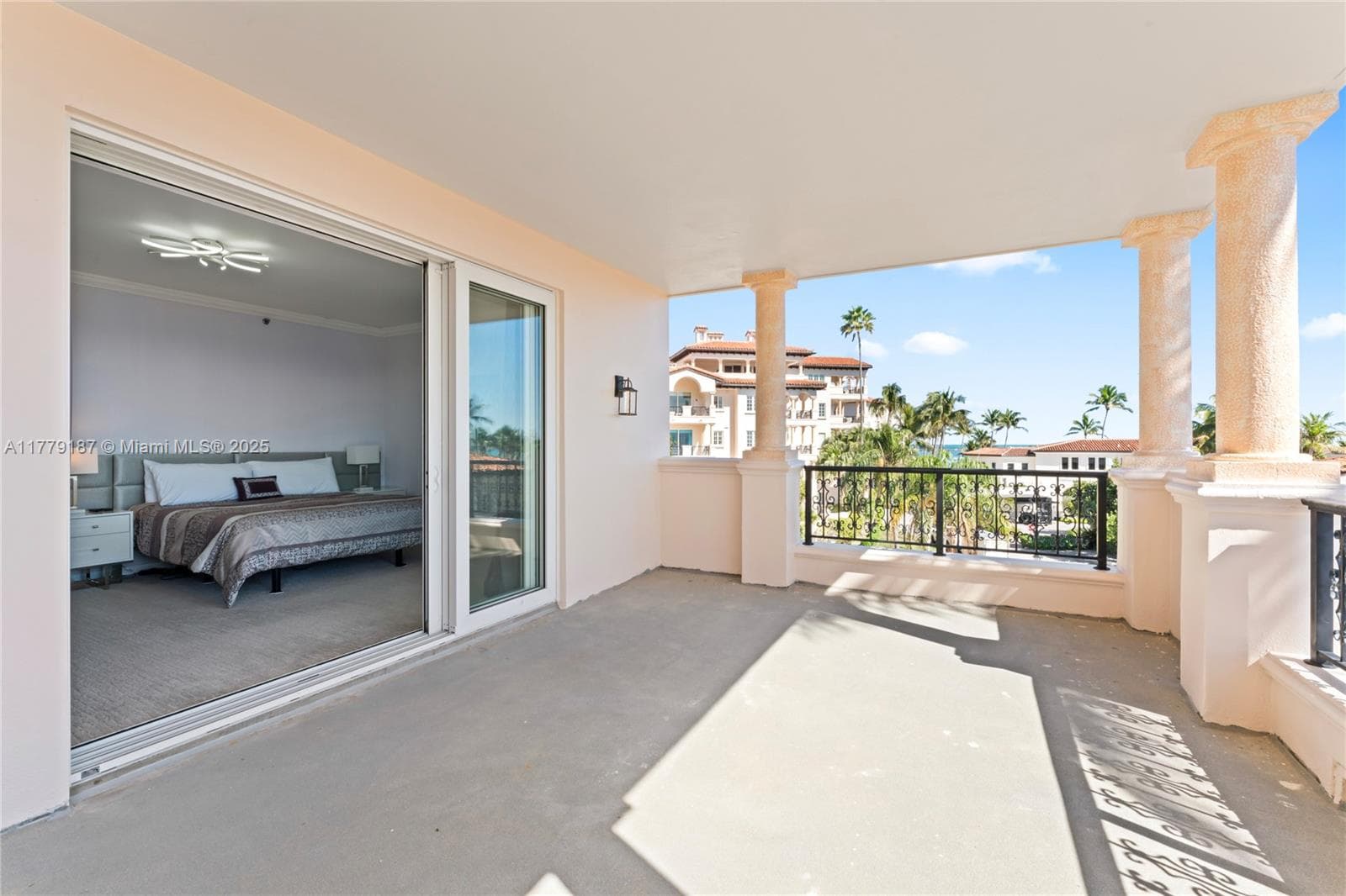 19133 Fisher Island Dr # 19133, Miami Beach FL 33109 — 47