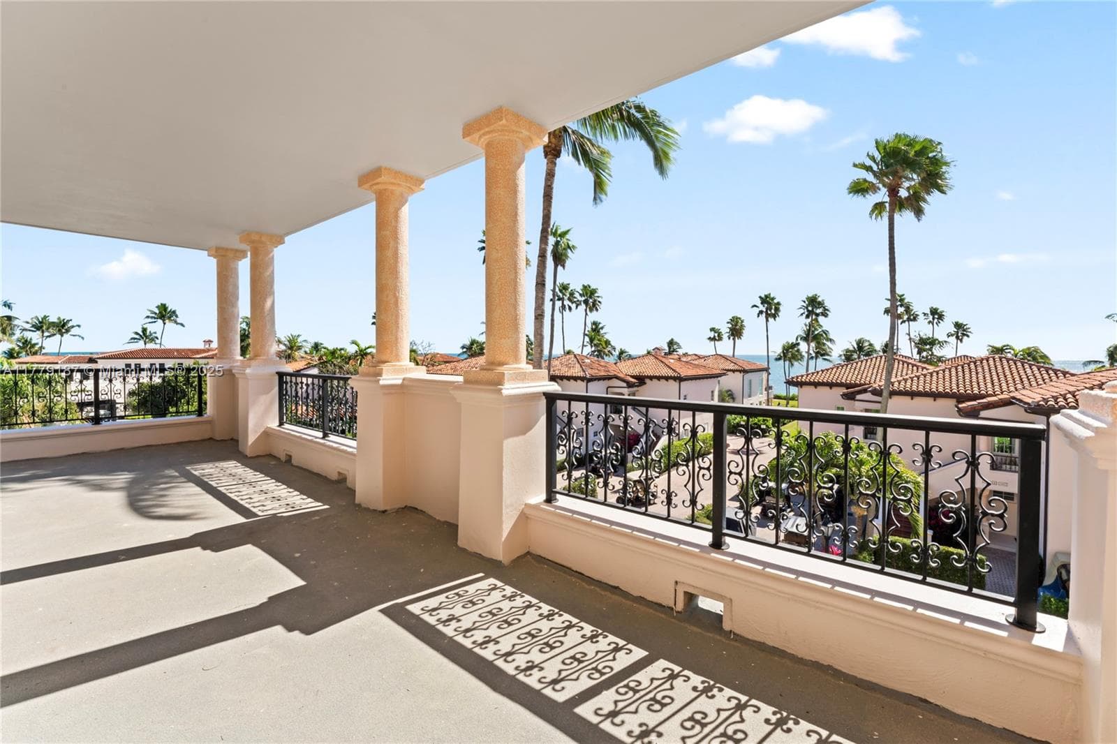 19133 Fisher Island Dr # 19133, Miami Beach FL 33109 — 34
