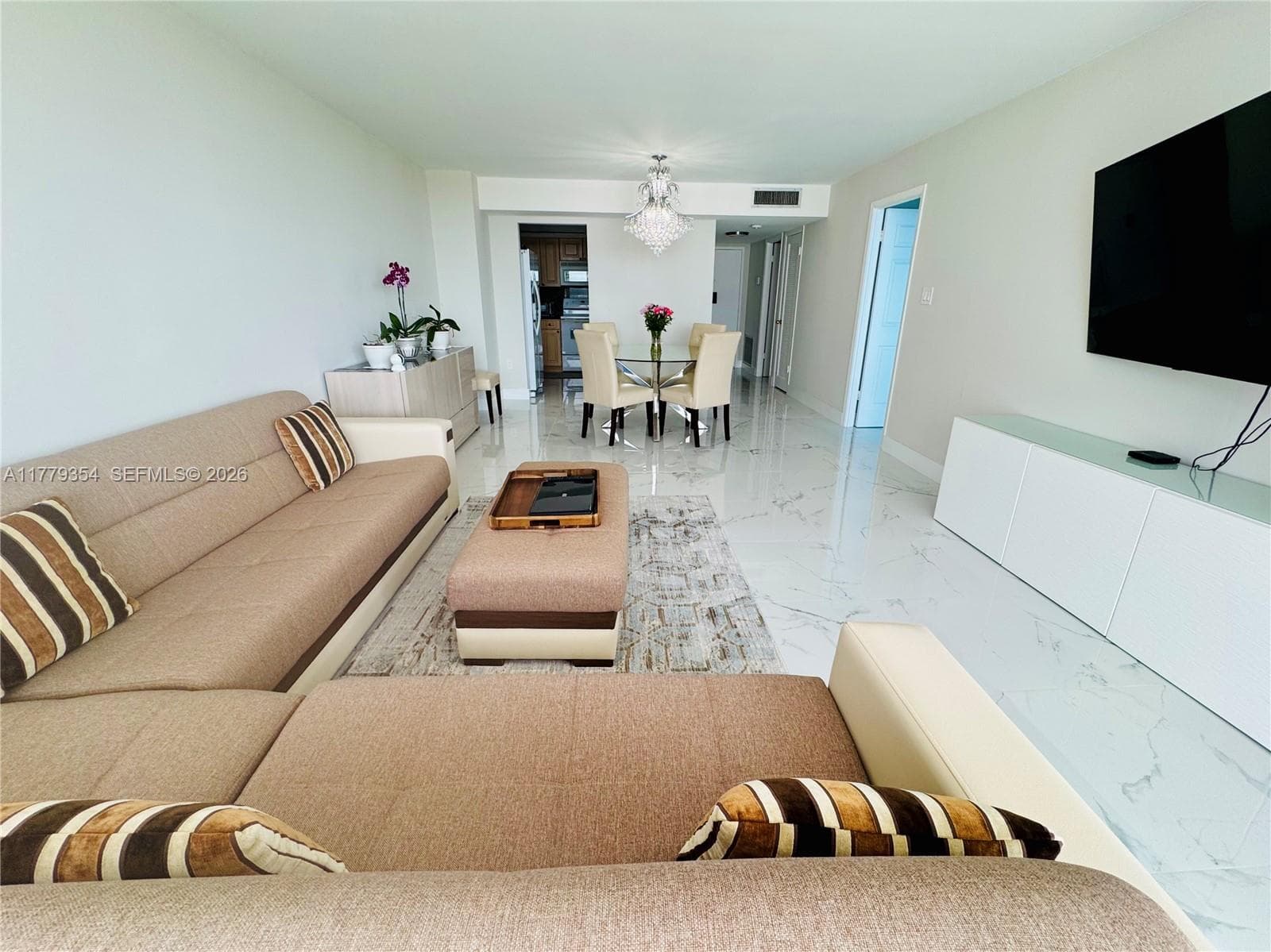 18071 Biscayne Blvd # 1503, Aventura FL 33160 — 3