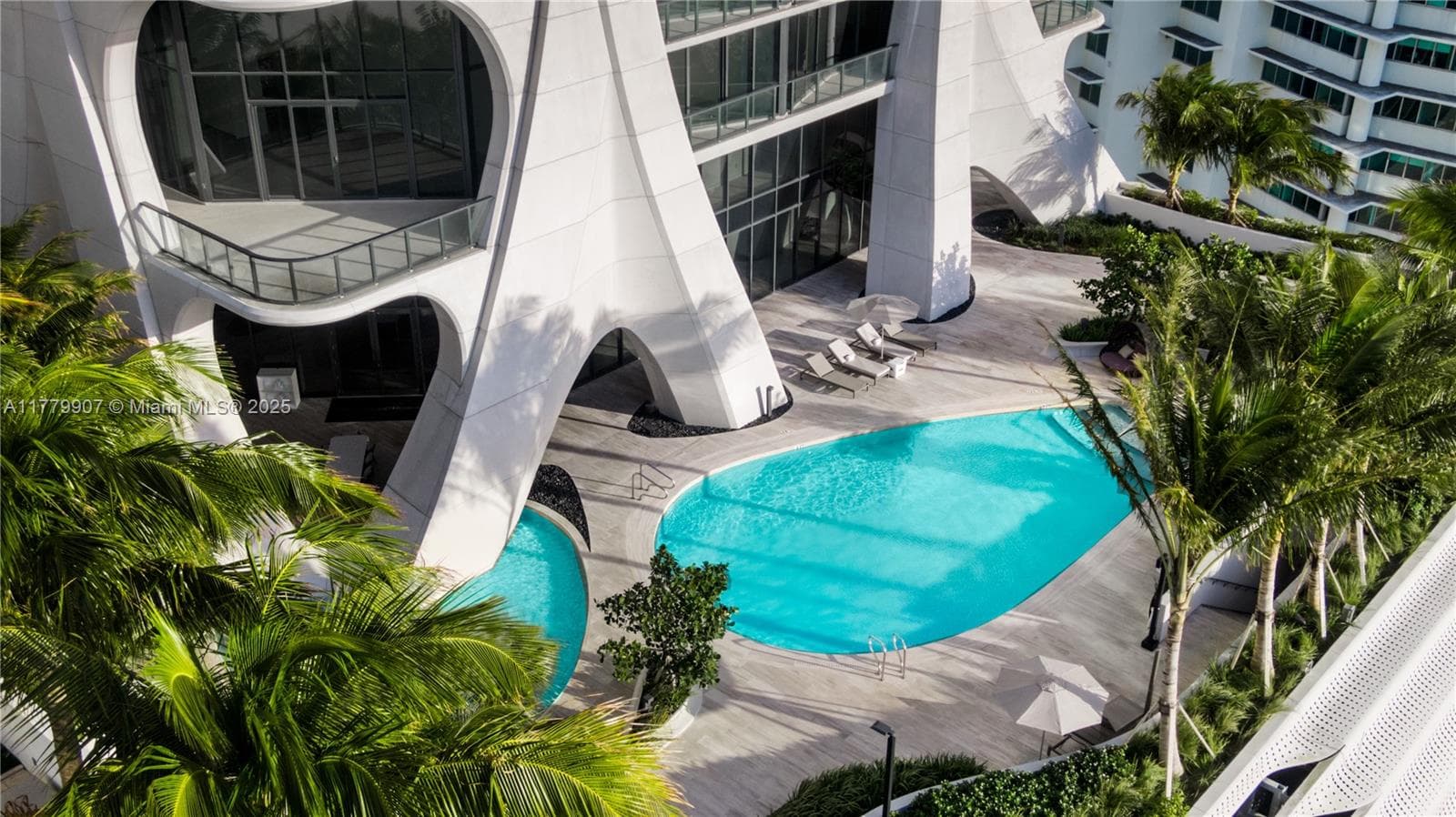 1000 Biscayne Blvd # 5801, Miami FL 33132 — 24