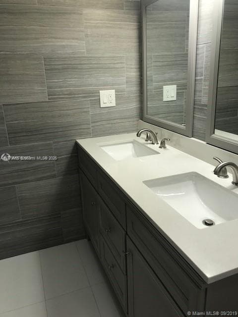 20301 W Country Club Dr # 830, Aventura FL 33180 — 20
