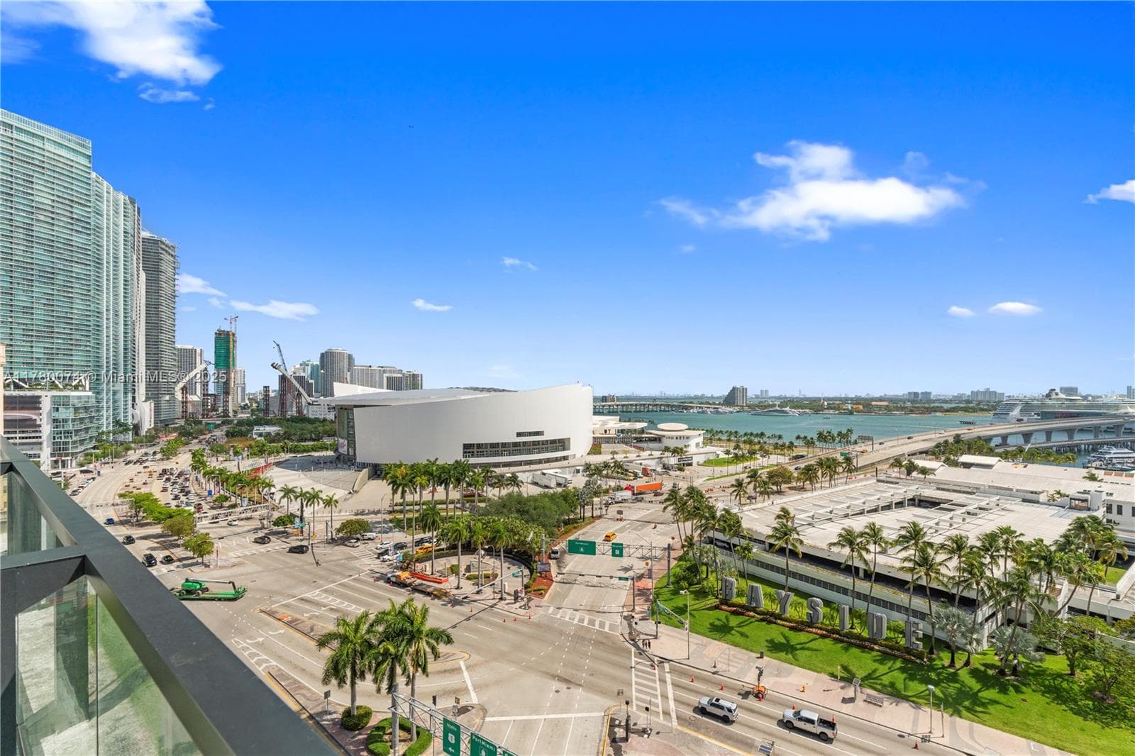 398 NE 5th St # 2119, Miami FL 33132 — 2