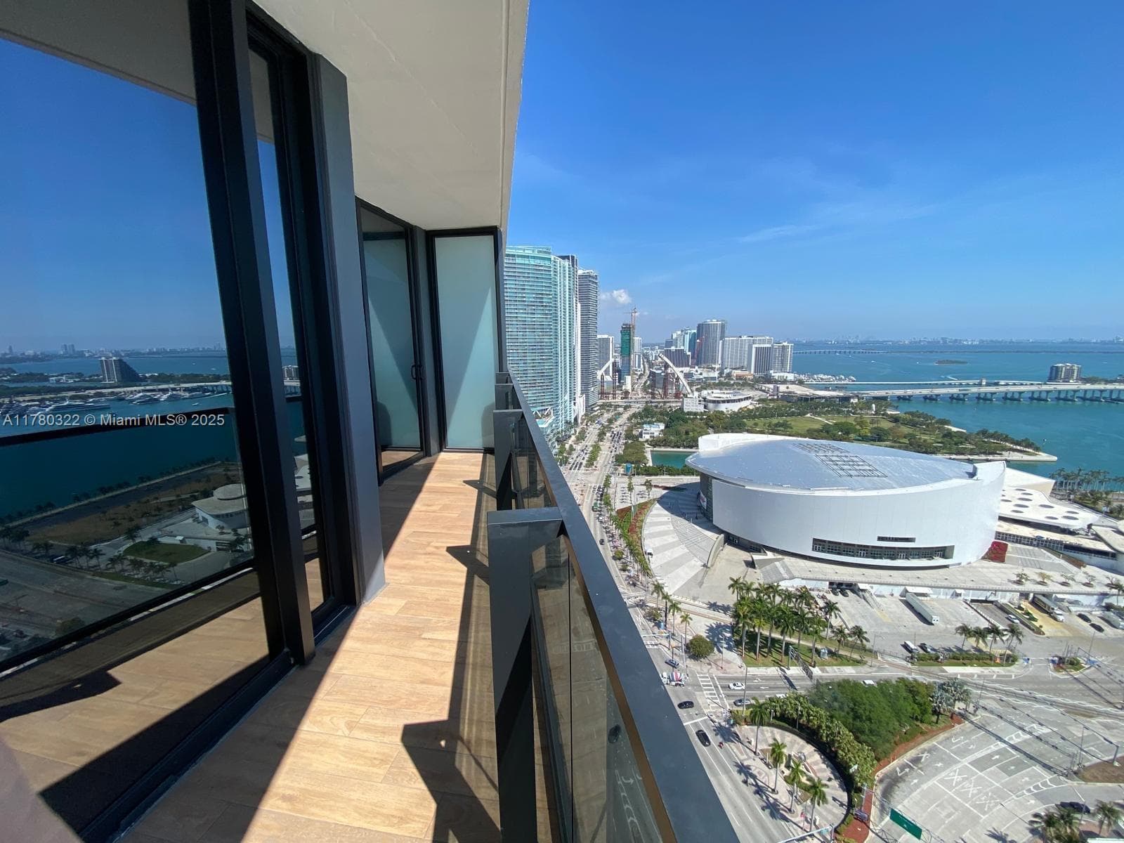 398 NE 5th St # 2910, Miami FL 33132 — 12