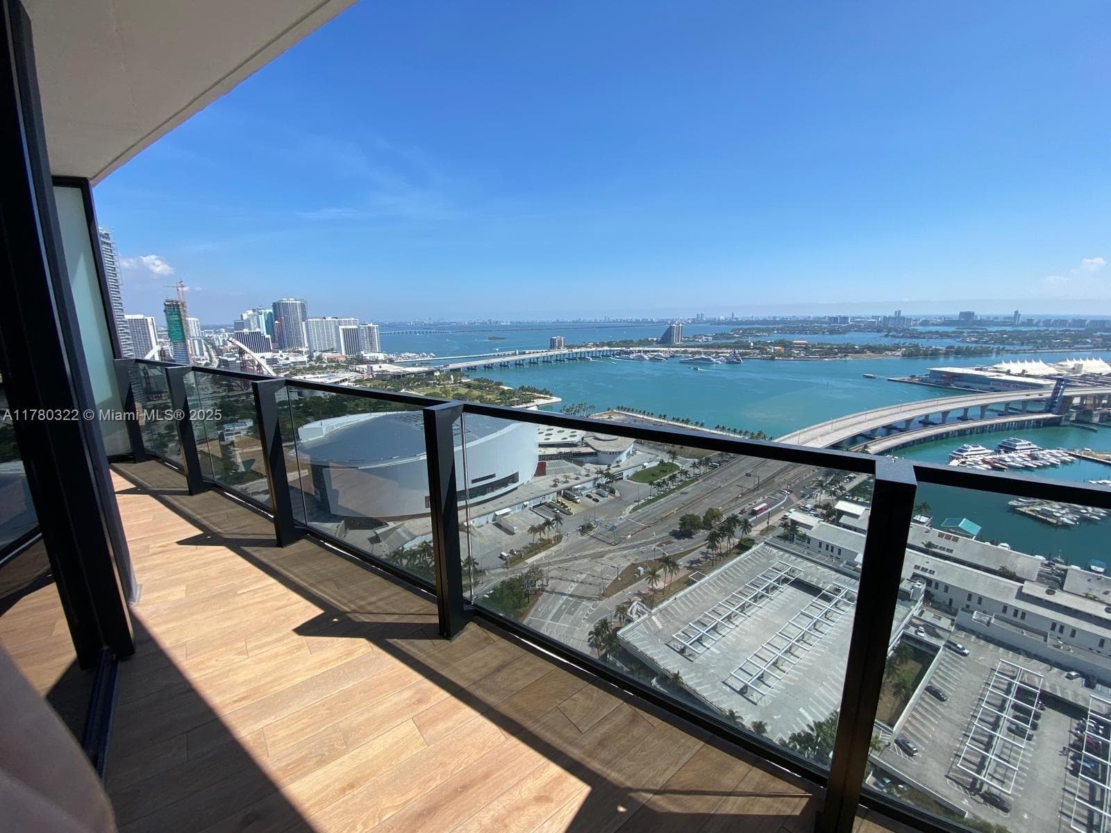 398 NE 5th St # 2910, Miami FL 33132 — 10