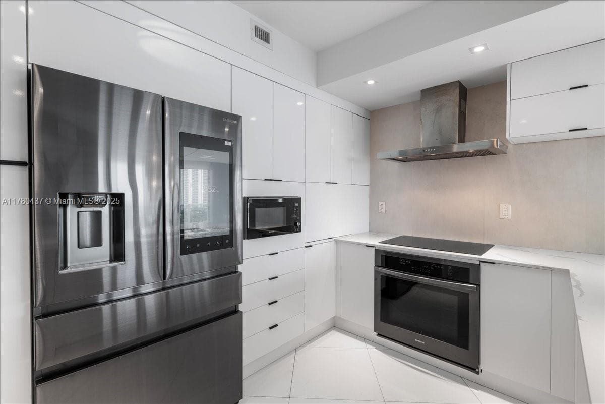 200 SUNNY ISLE BL # 1202, Sunny Isles Beach FL 33160 — 29