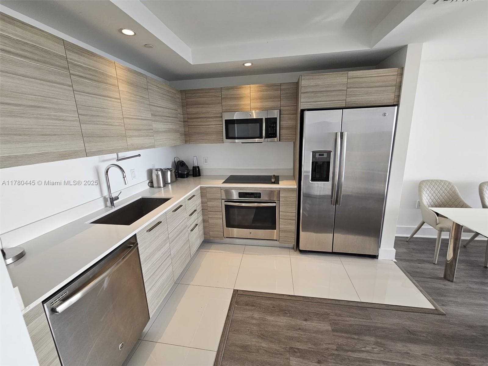121 NE 34 ST # 2511, Miami FL 33137 — 1