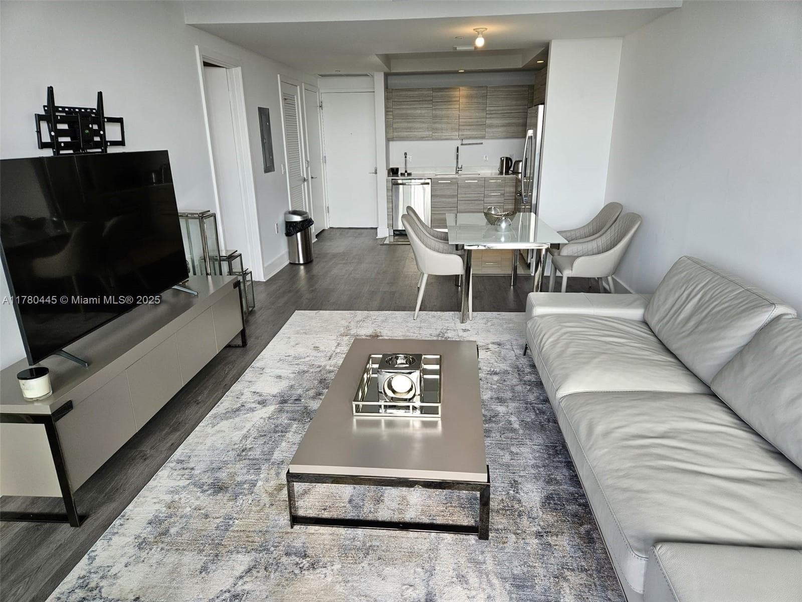 121 NE 34 ST # 2511, Miami FL 33137 — 9