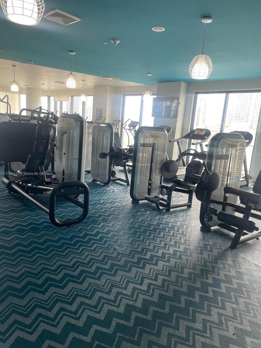 121 NE 34 ST # 2511, Miami FL 33137 — 30