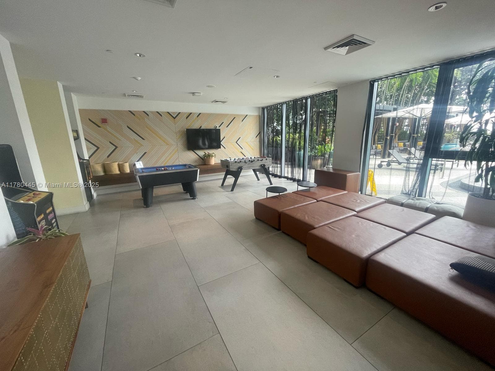 121 NE 34 ST # 2511, Miami FL 33137 — 38