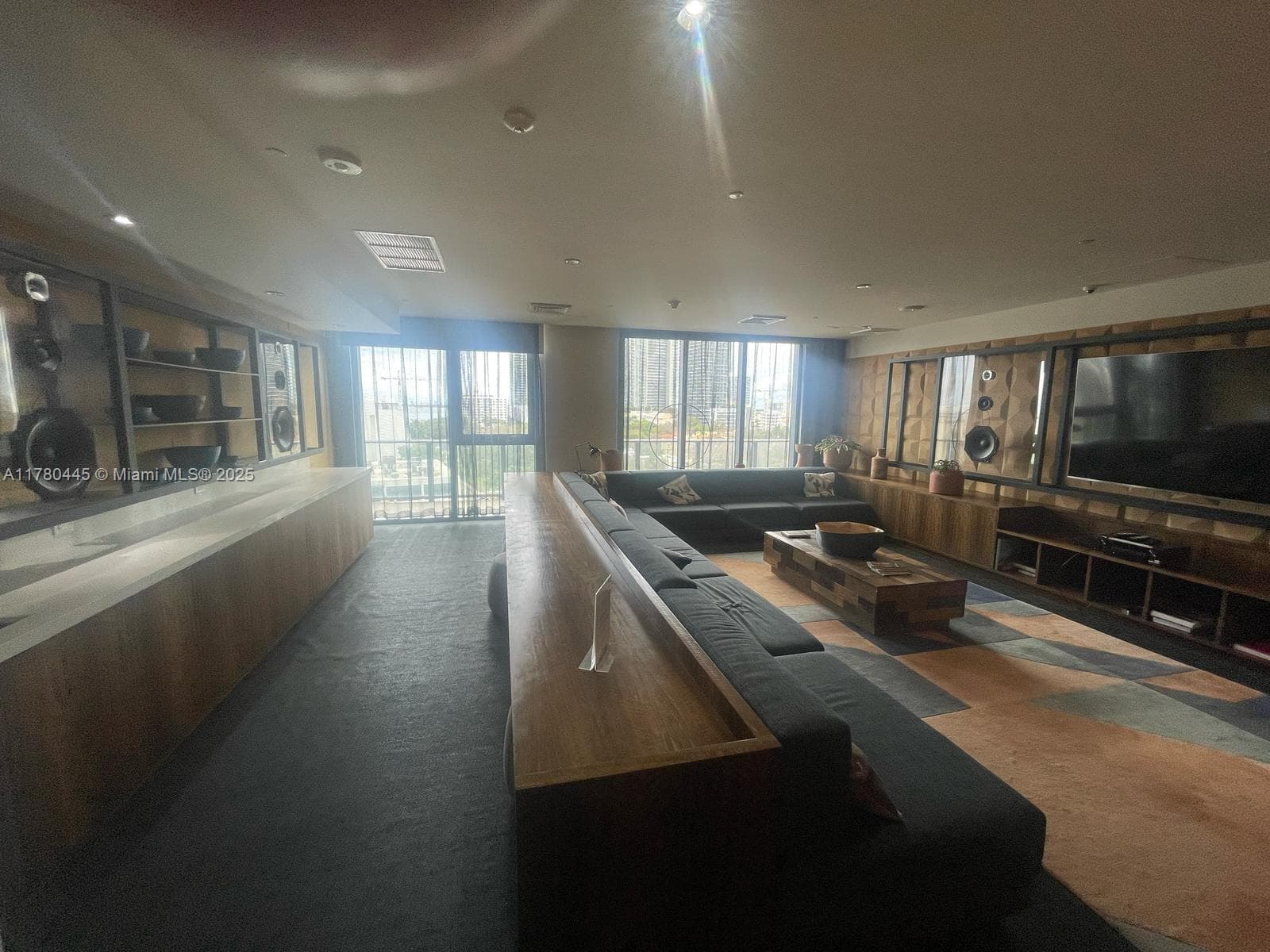 121 NE 34 ST # 2511, Miami FL 33137 — 40