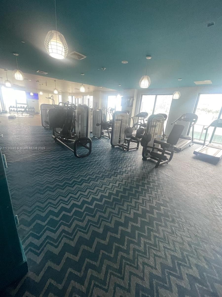 121 NE 34 ST # 2511, Miami FL 33137 — 29