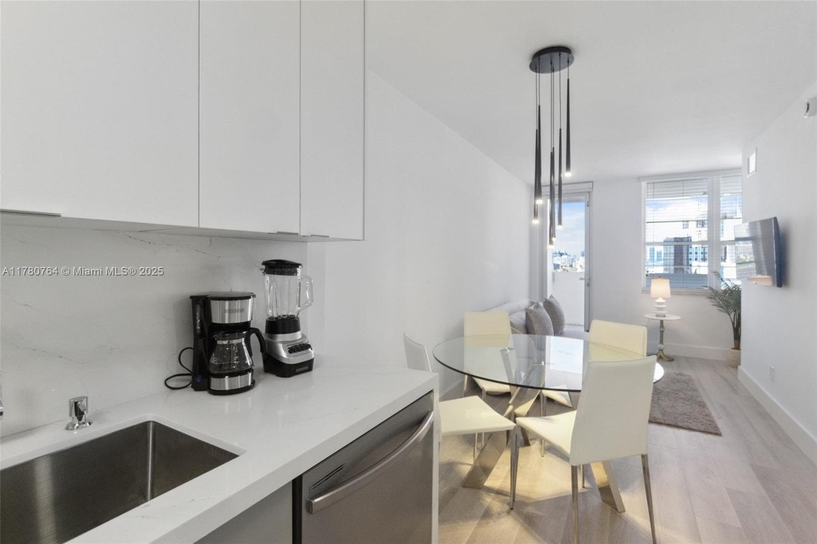 100 Lincoln Rd # 1218, Miami Beach FL 33139 — 7