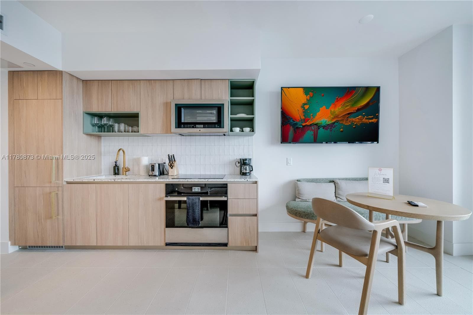 601 NE 1st Ave # 4212, Miami FL 33132 — 6