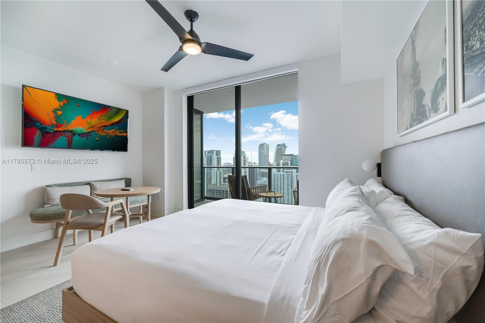 601 NE 1st Ave # 4212, Miami FL 33132 — 8