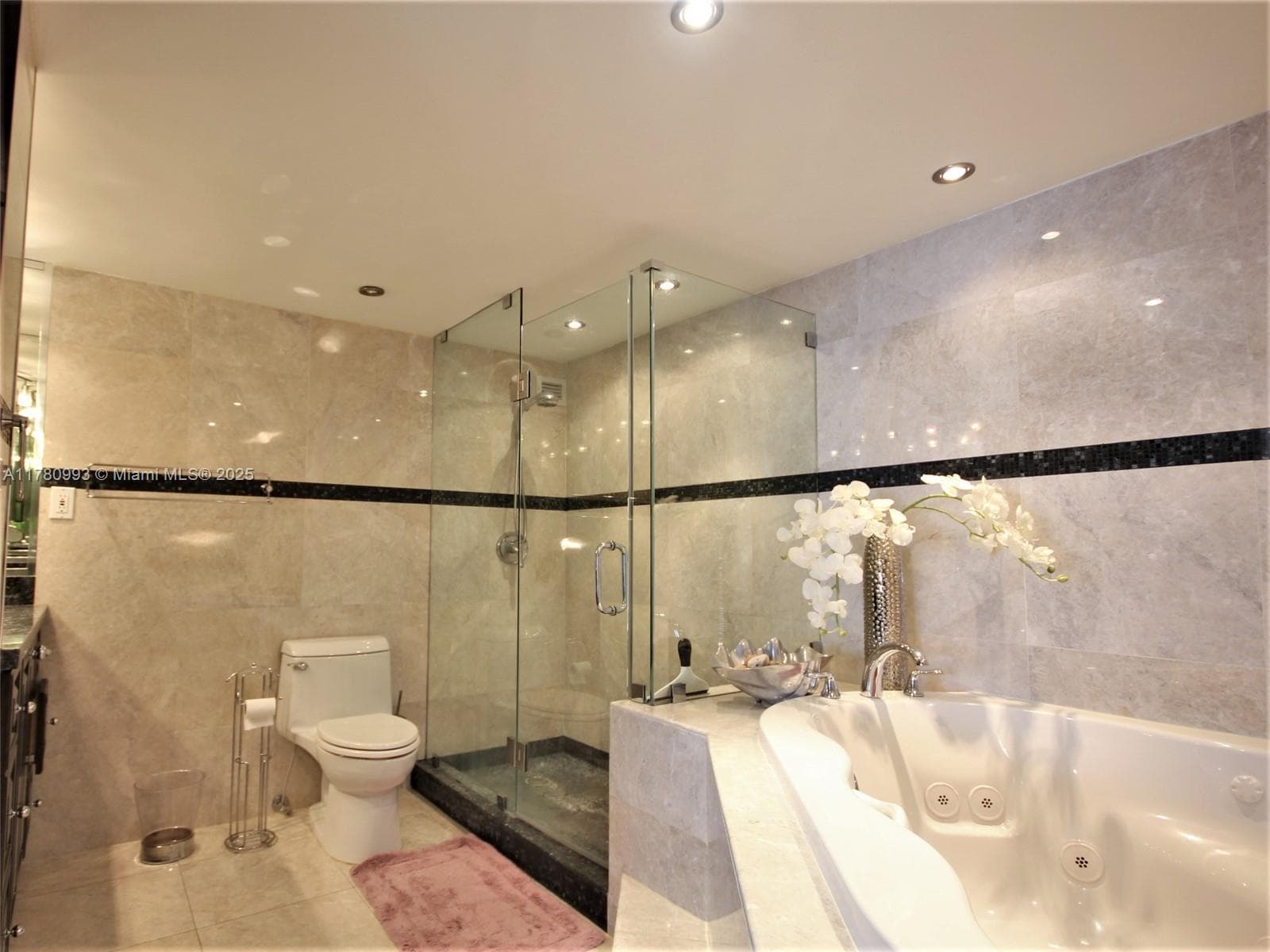 5151 COLLINS AV # 924, Miami Beach FL 33140 — 12