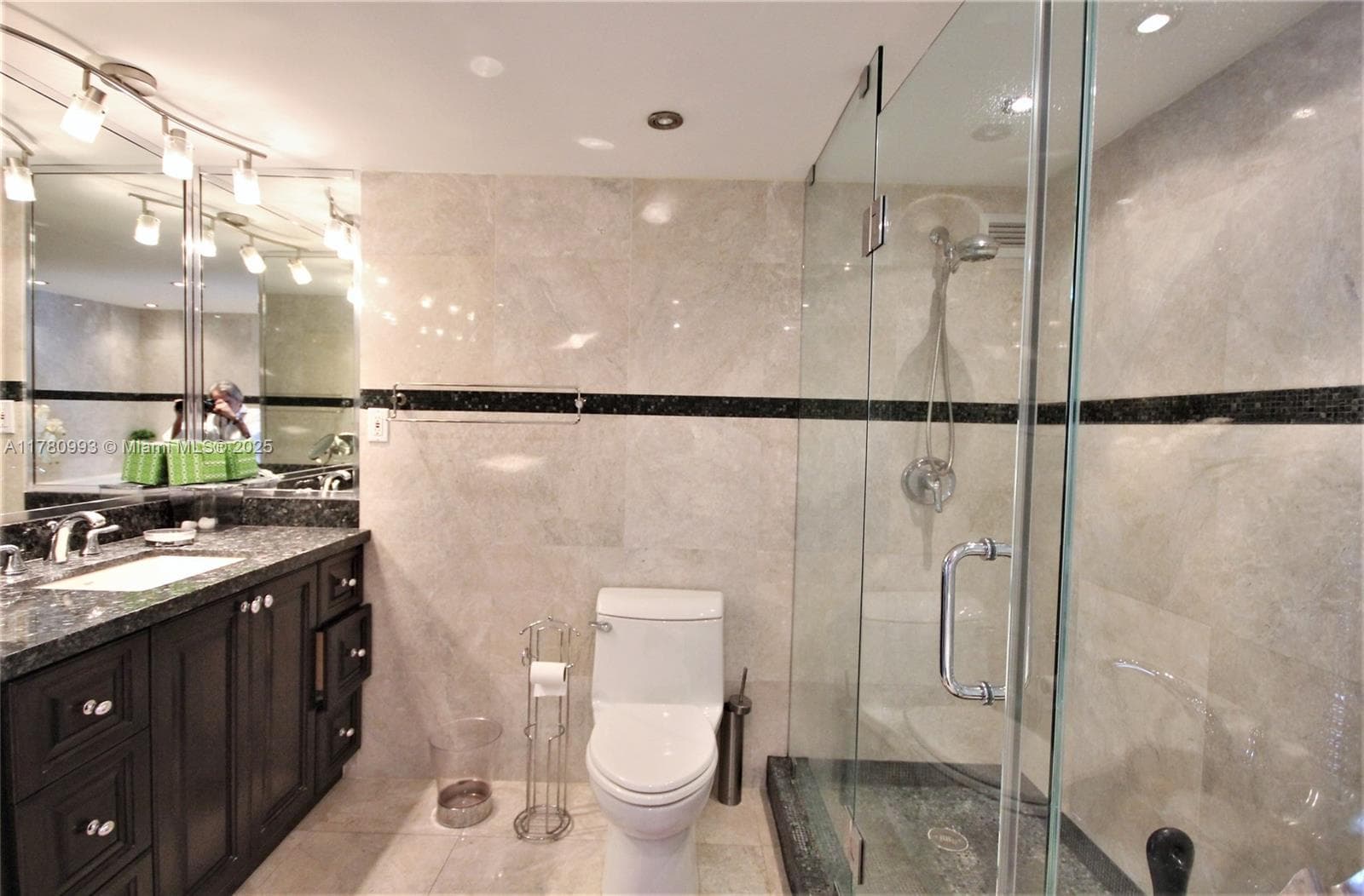 5151 COLLINS AV # 924, Miami Beach FL 33140 — 32