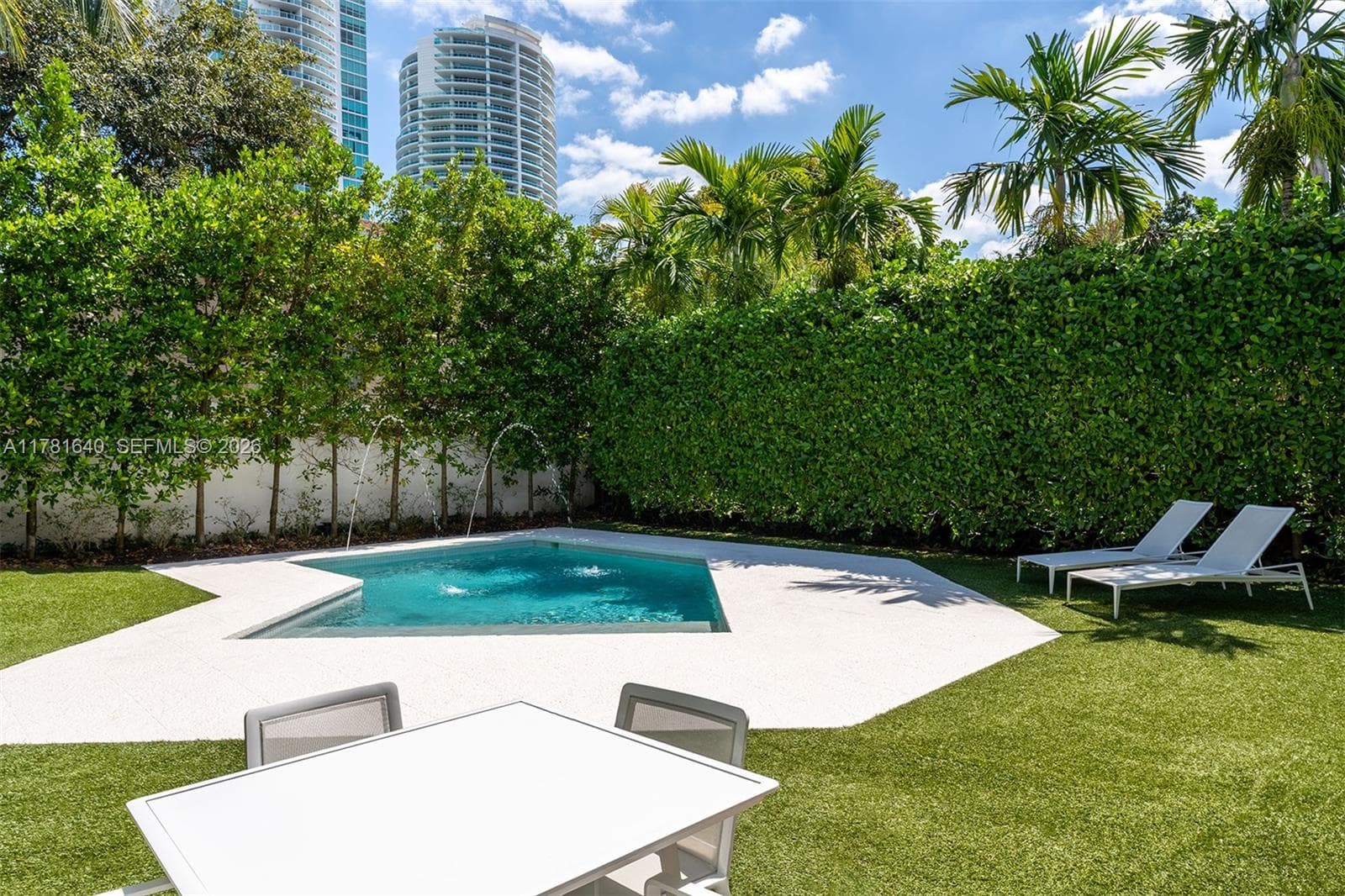 2031 S Miami Ave, Miami FL 33129 — 31