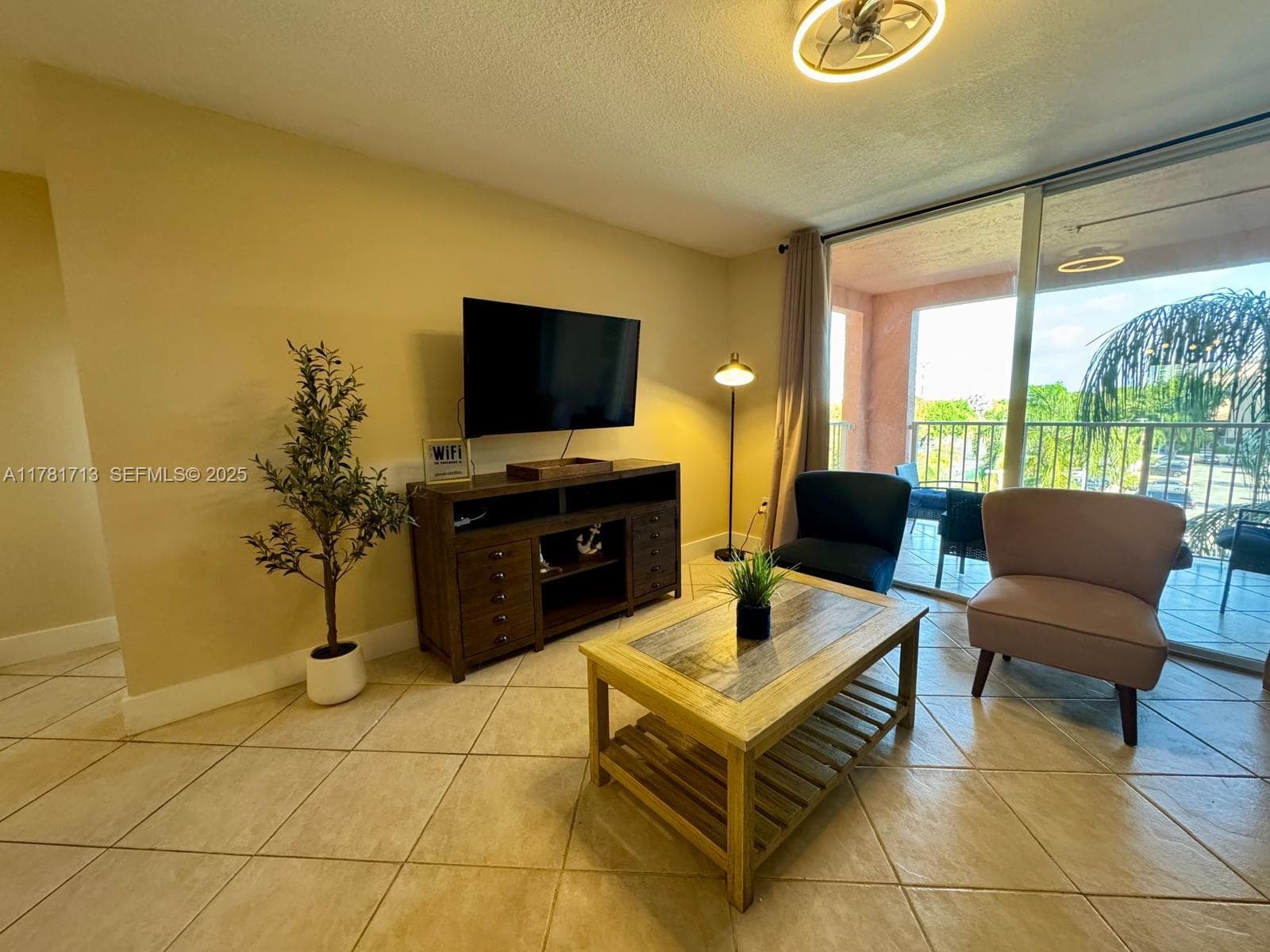 19501 E Country Club Dr # 9503, Aventura FL 33180 — 5