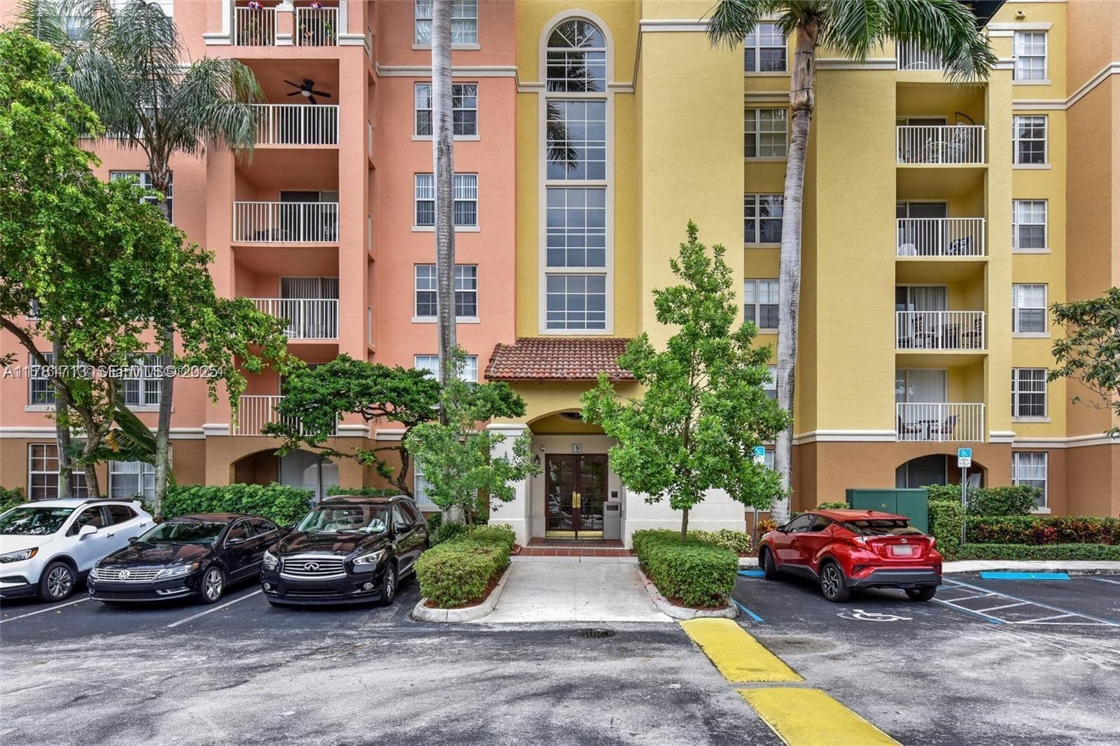19501 E Country Club Dr # 9503, Aventura FL 33180 — 33
