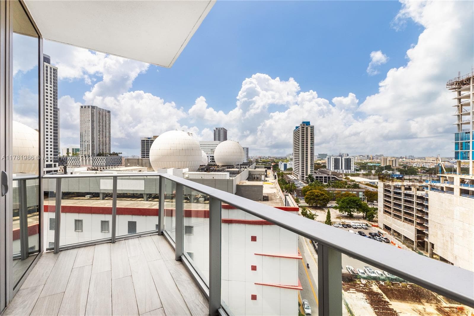 851 NE 1st Ave # 1102, Miami FL 33132 — 9