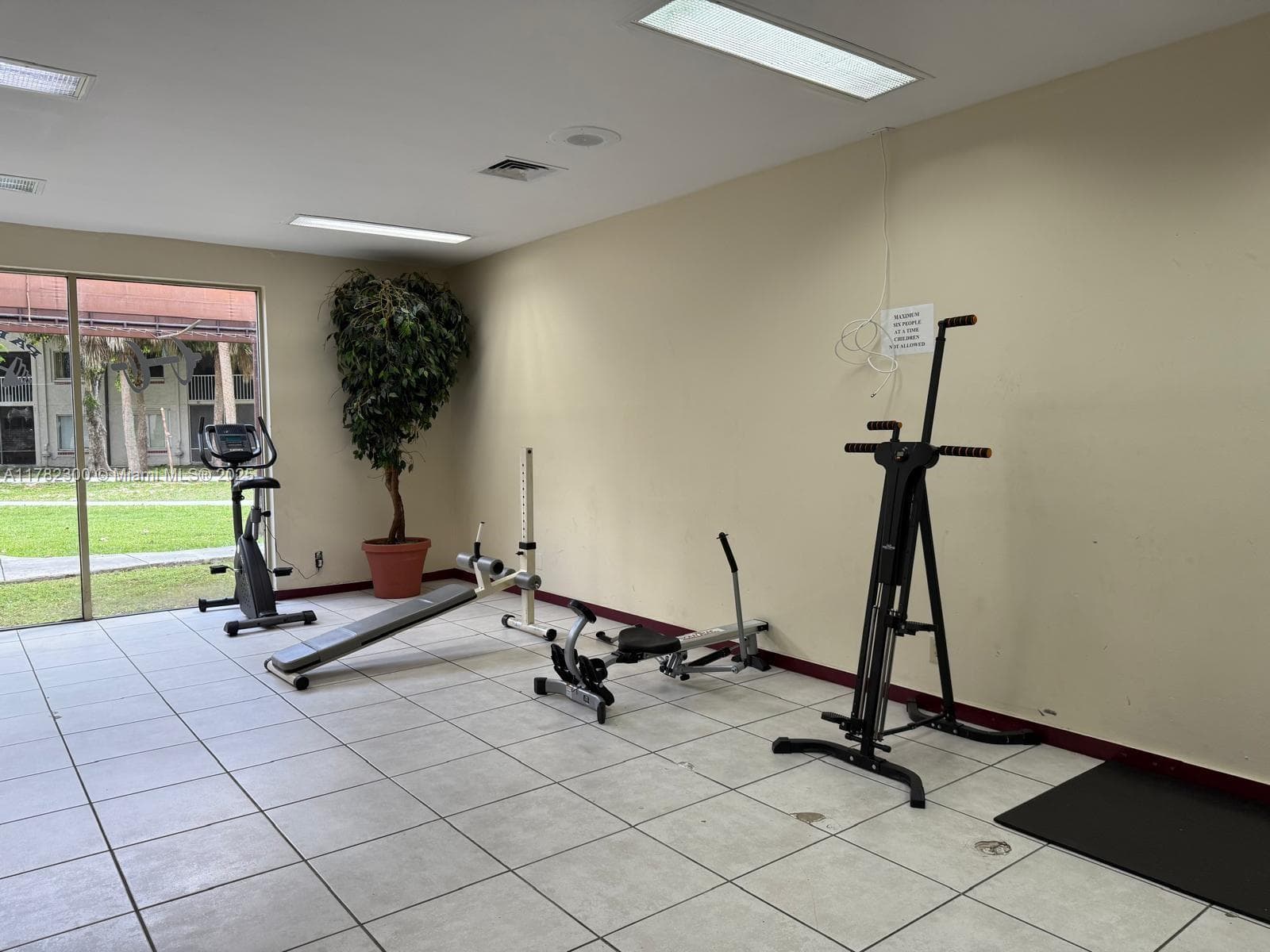 9121 SW 138th Pl # 9121, Miami FL 33186 — 19