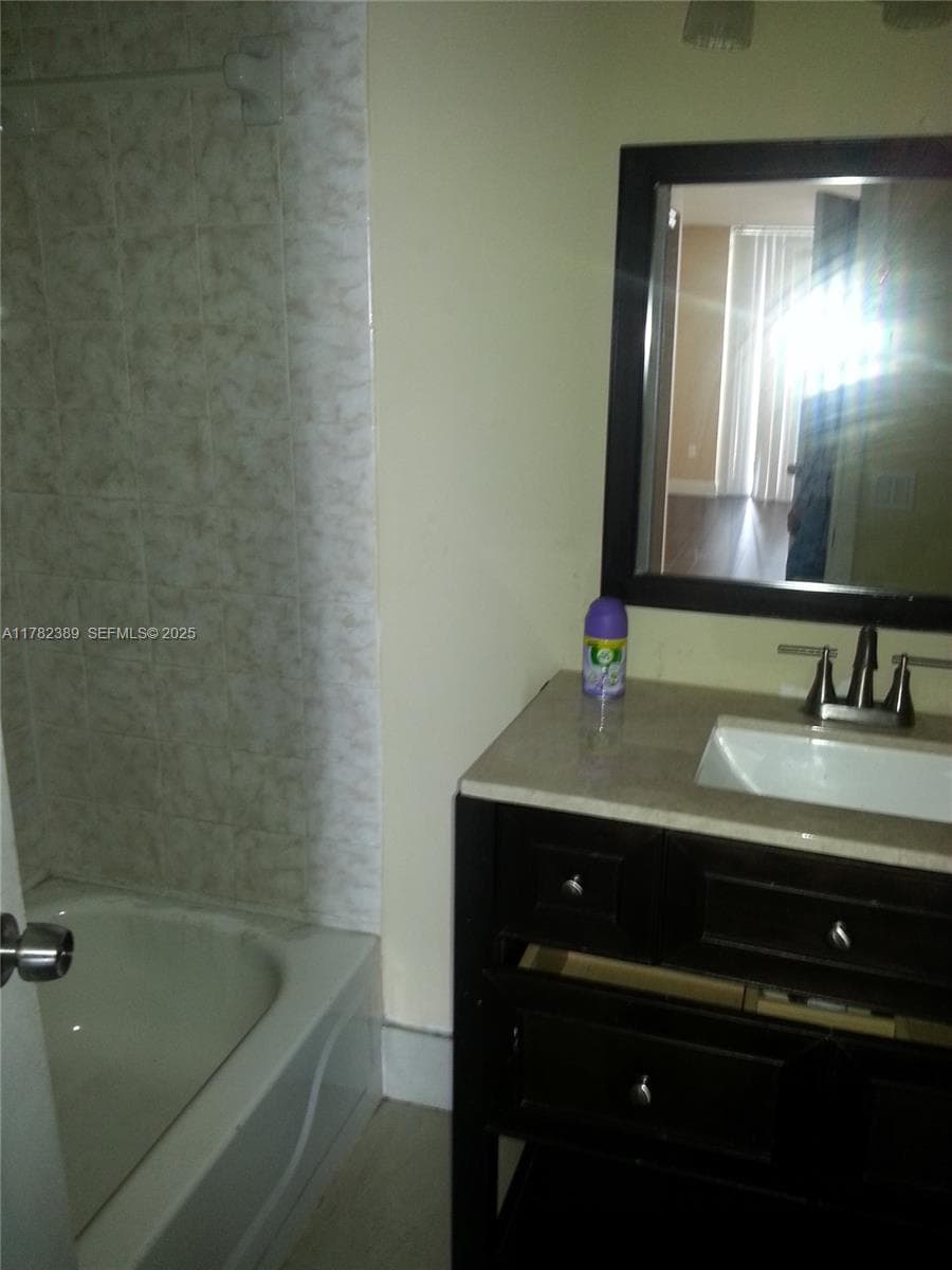 2750 NE 183rd St # 2607, Aventura FL 33160 — 13