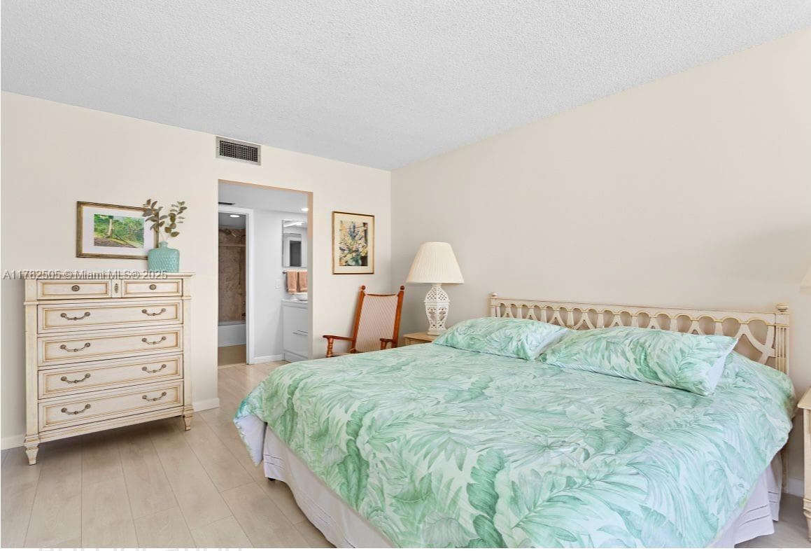 881 Ocean Dr # 24C, Key Biscayne FL 33149 — 13