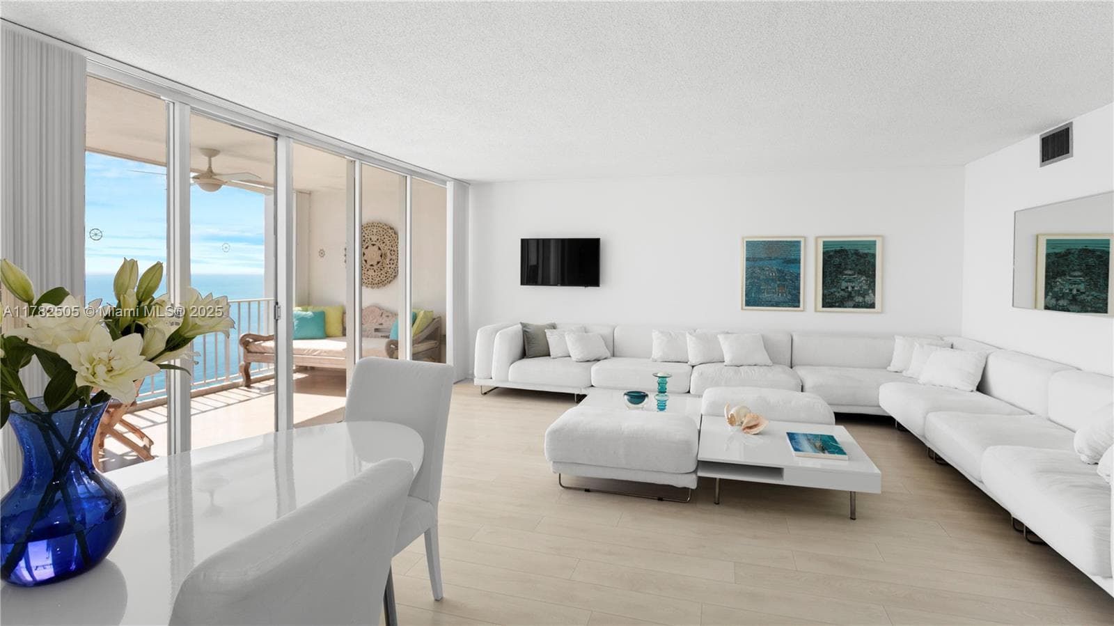 881 Ocean Dr # 24C, Key Biscayne FL 33149 — 3