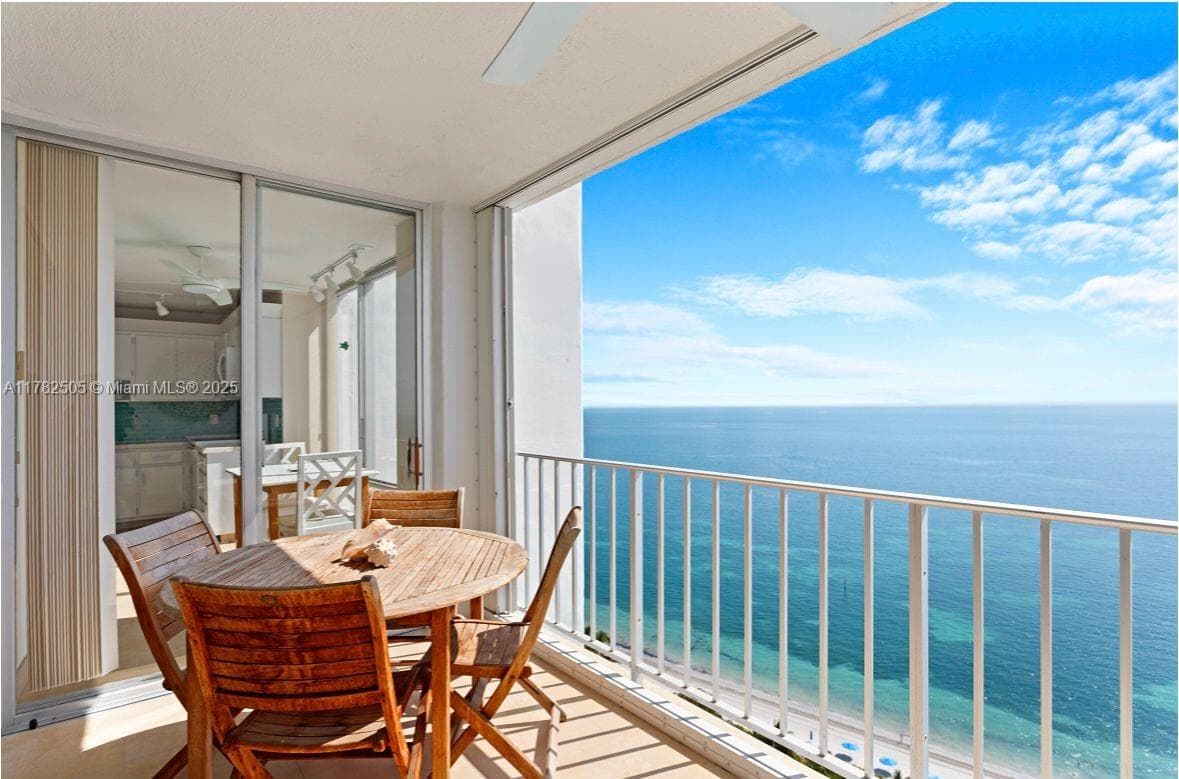 881 Ocean Dr # 24C, Key Biscayne FL 33149 — 10