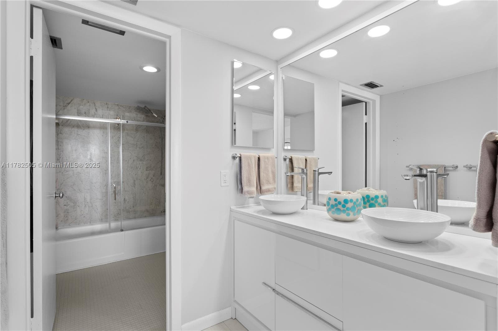 881 Ocean Dr # 24C, Key Biscayne FL 33149 — 15
