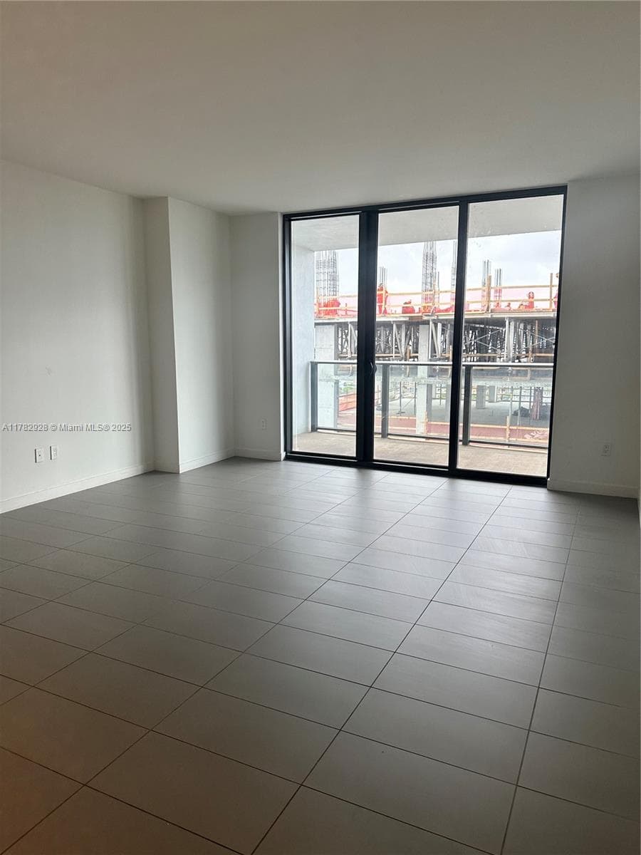 1600 NE 1st Ave # 2017, Miami FL 33132 — 6