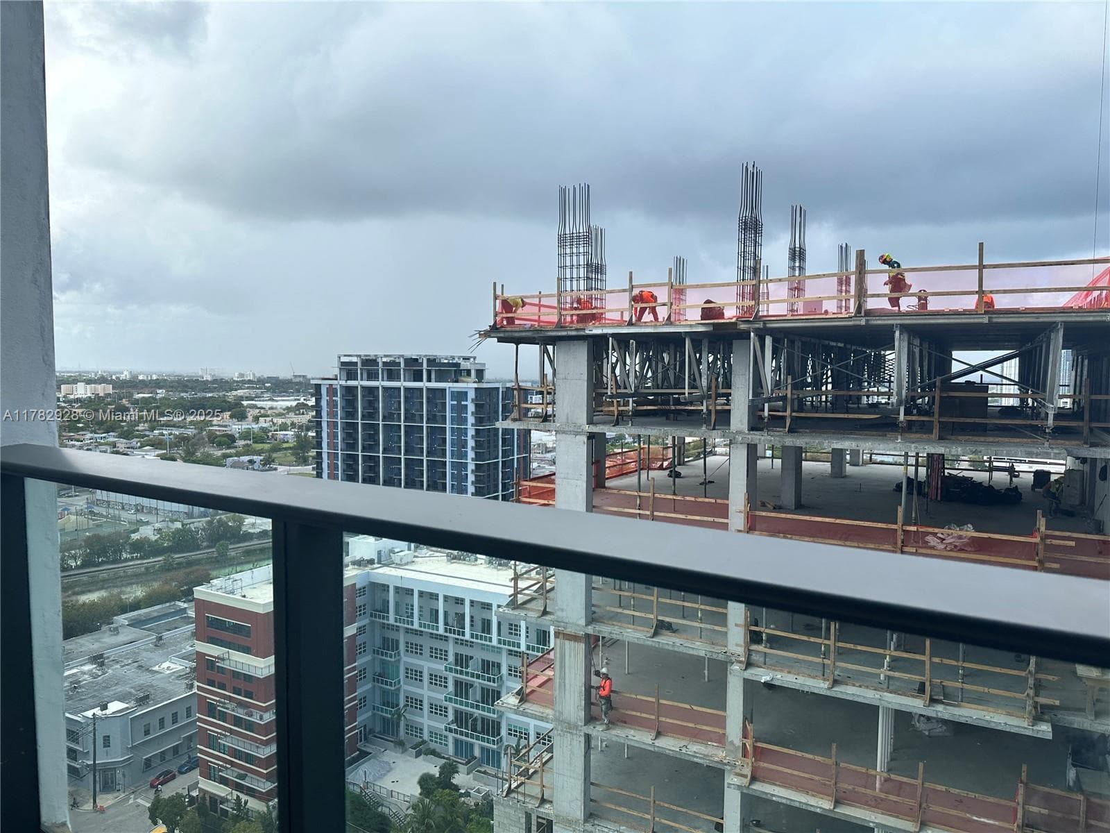1600 NE 1st Ave # 2017, Miami FL 33132 — 12