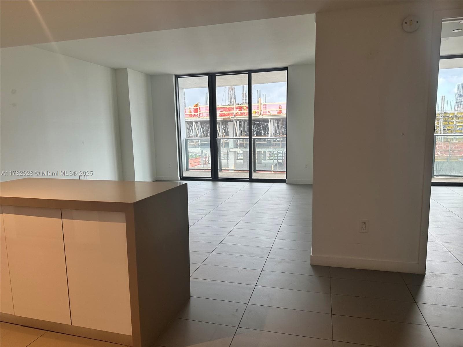 1600 NE 1st Ave # 2017, Miami FL 33132 — 3