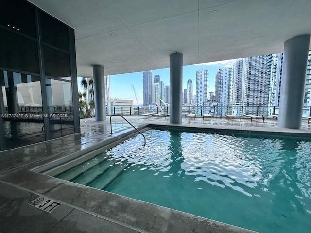 1600 NE 1st Ave # 2017, Miami FL 33132 — 39