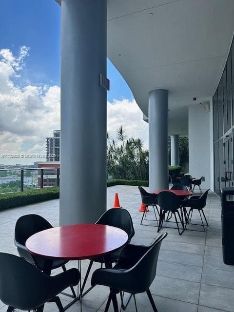 1600 NE 1st Ave # 2017, Miami FL 33132 — 25