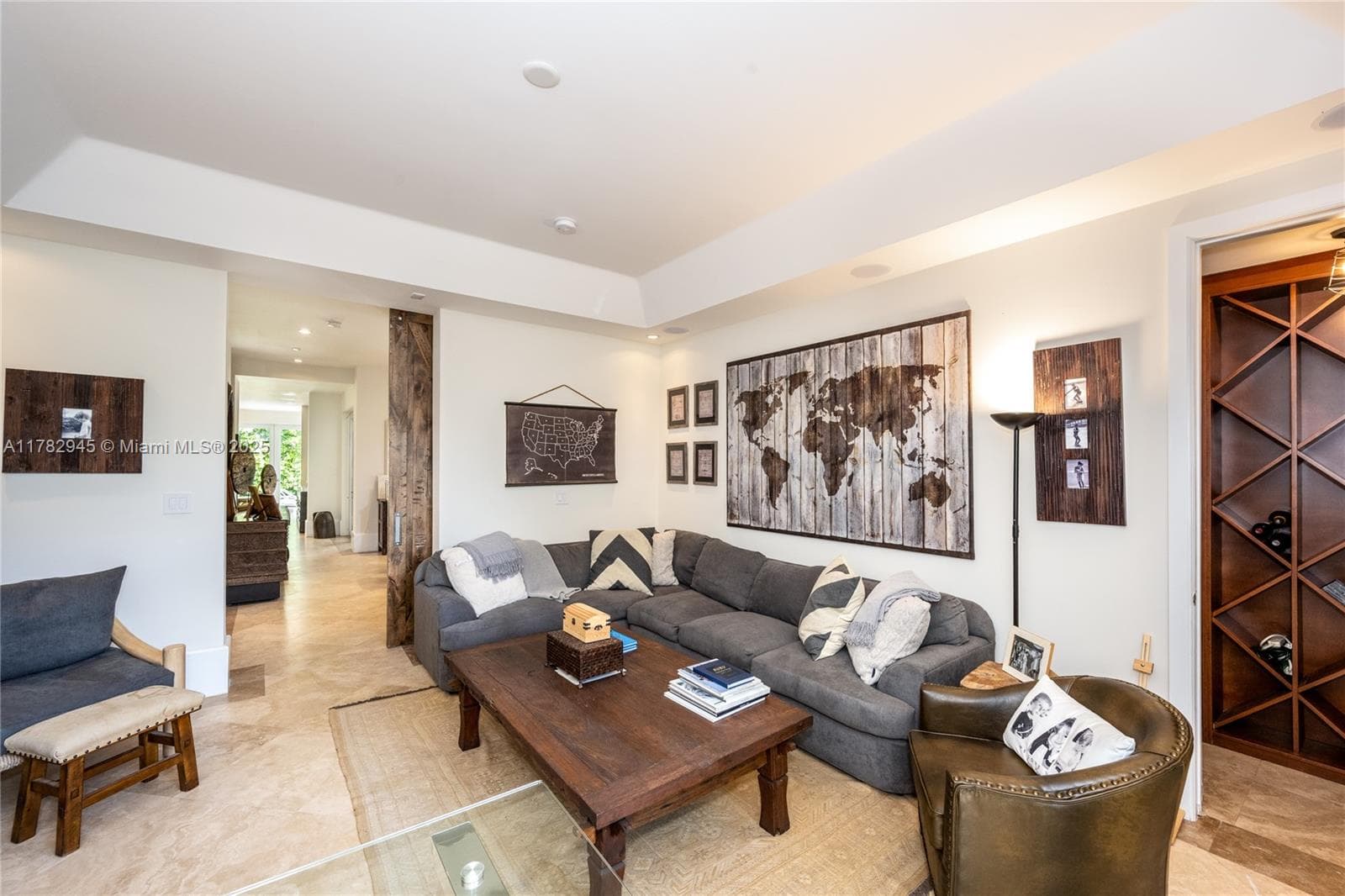 31 Island Dr, Key Biscayne FL 33149 — 25