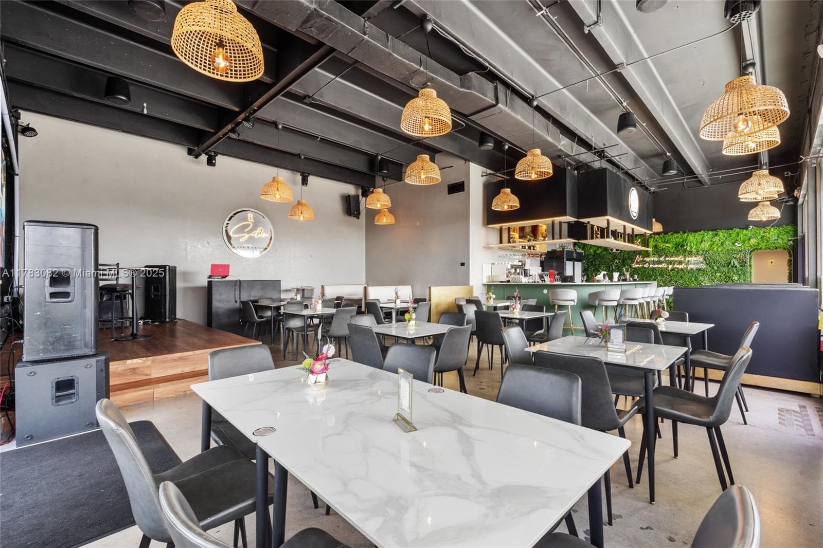 10648 FOUNTAINBLEAU  BLVD, Miami FL 33172 — 6