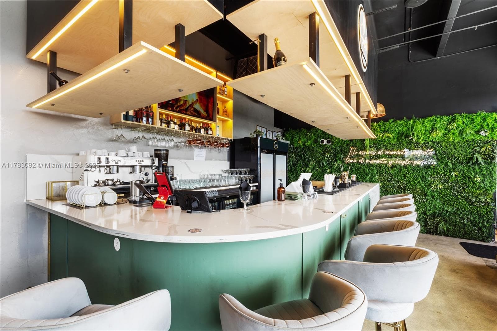 10648 FOUNTAINBLEAU  BLVD, Miami FL 33172 — 9