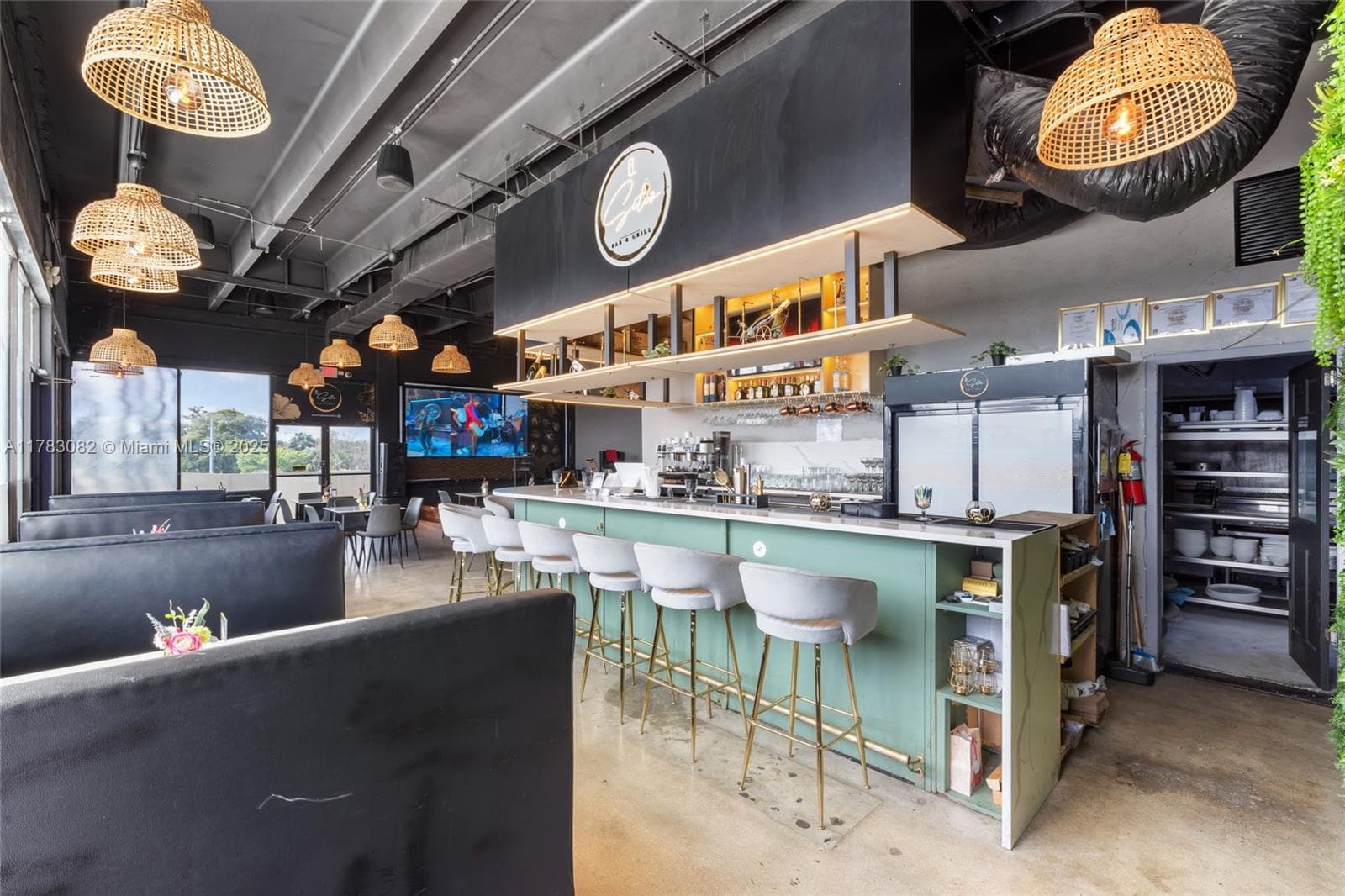 10648 FOUNTAINBLEAU  BLVD, Miami FL 33172 — 11