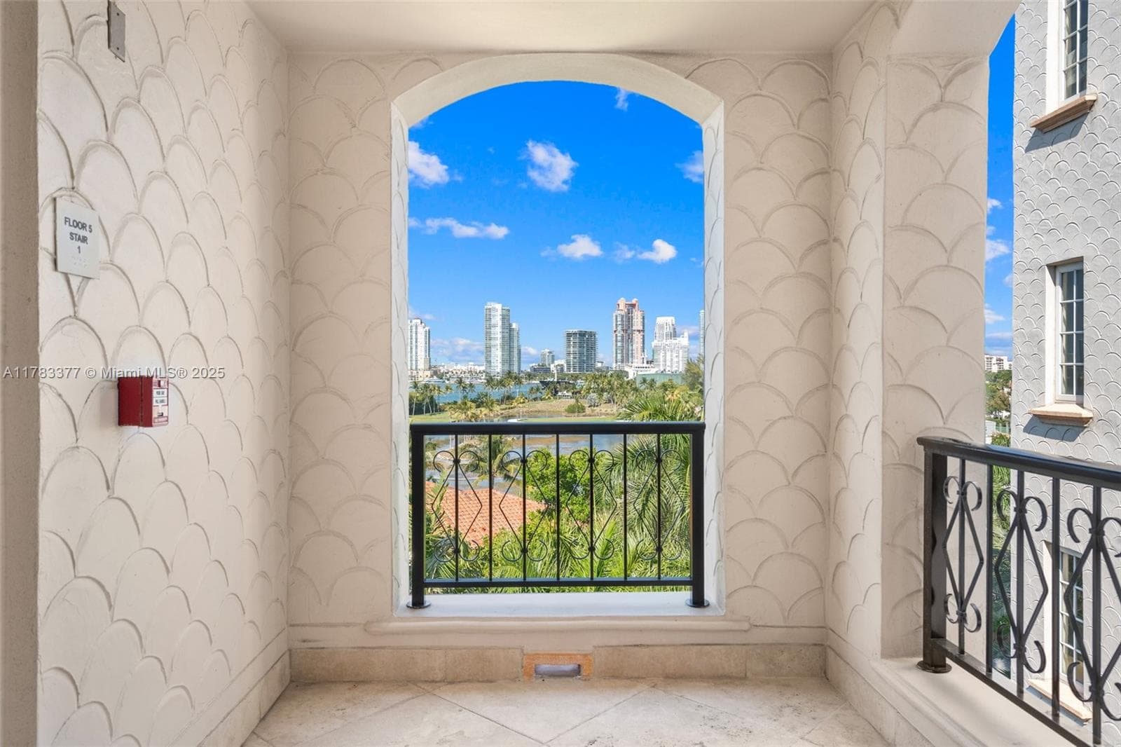 5100 Bayview At Fisher Is, Fisher Island, FL — 2