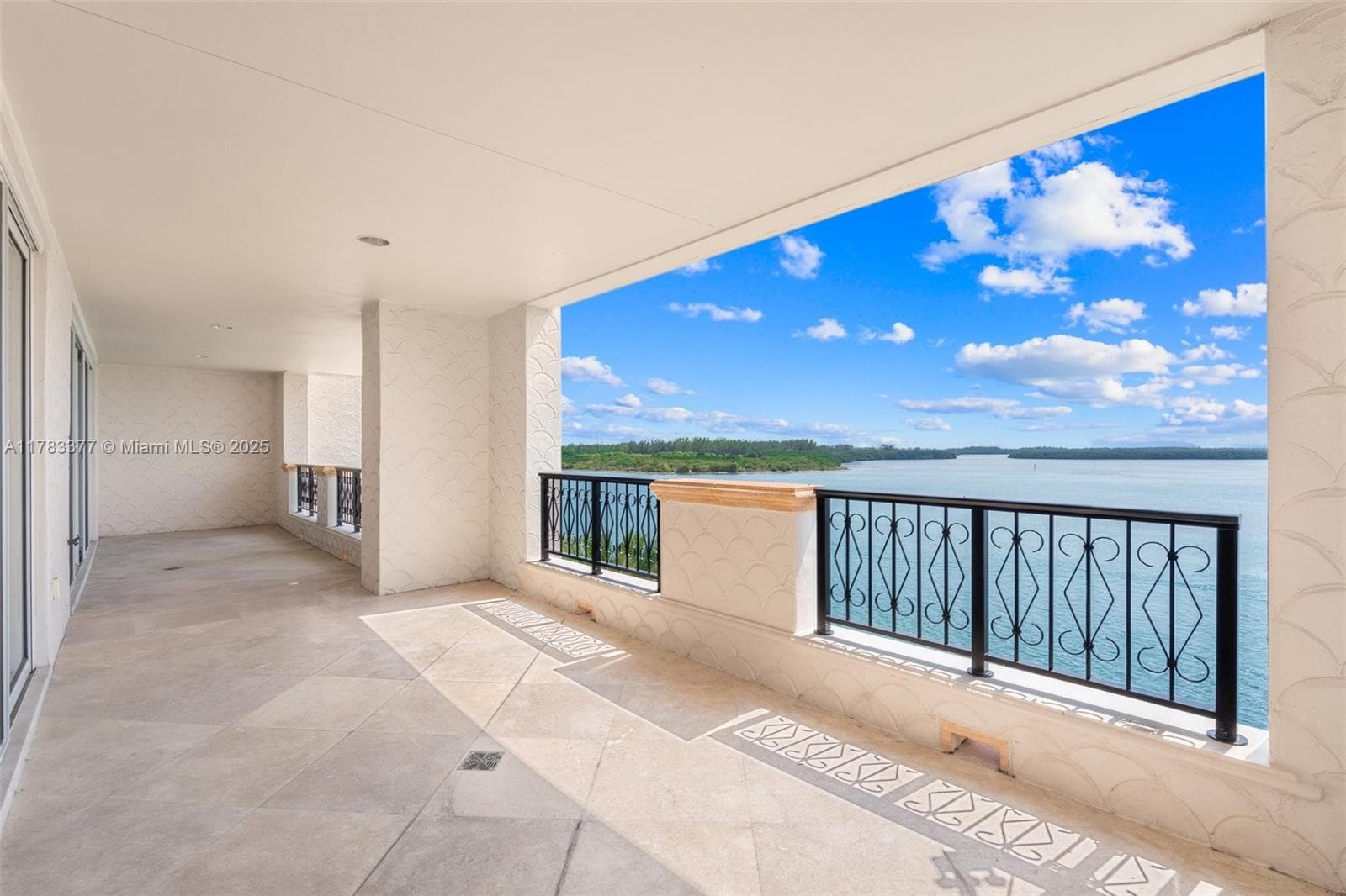 5100 Bayview At Fisher Is, Fisher Island, FL — 36