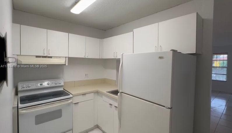 271 NW 177th St # 216, Miami Gardens FL 33169 — 3