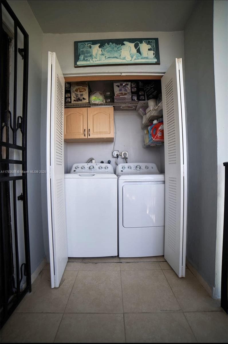 1380 W 41st St # 101, Hialeah FL 33012 — 22