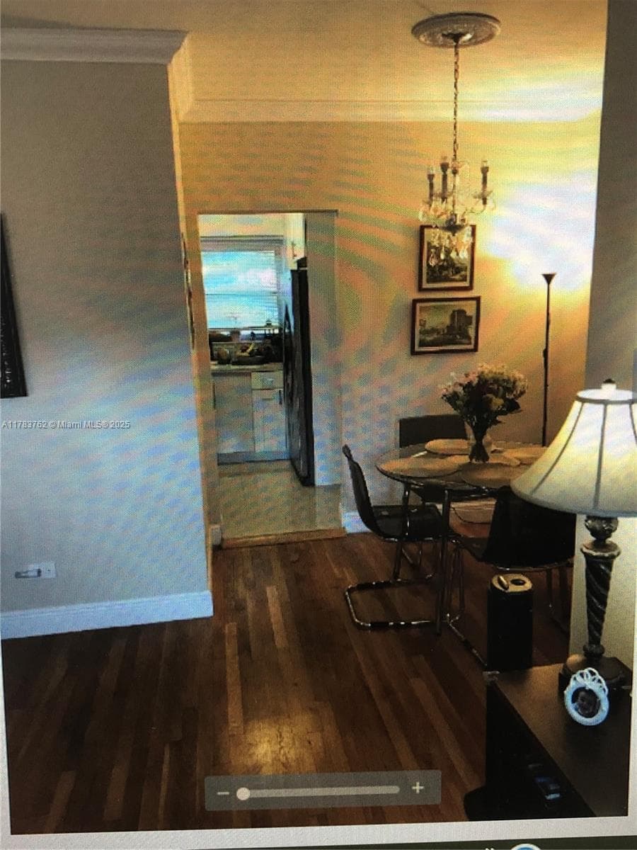 30 Almeria Ave # 6, Coral Gables FL 33134 — 3