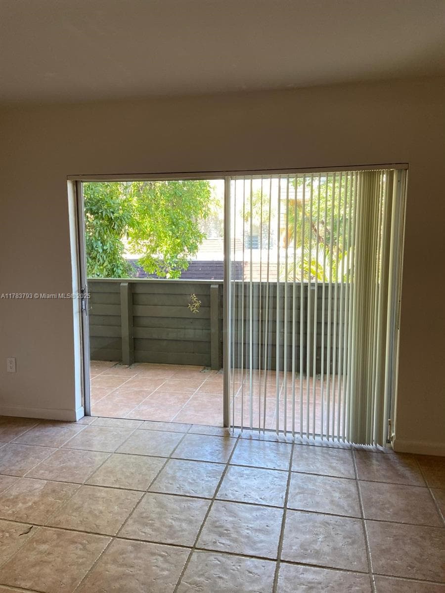 8335 SW 72nd Ave # 202D, Miami FL 33143 — 7